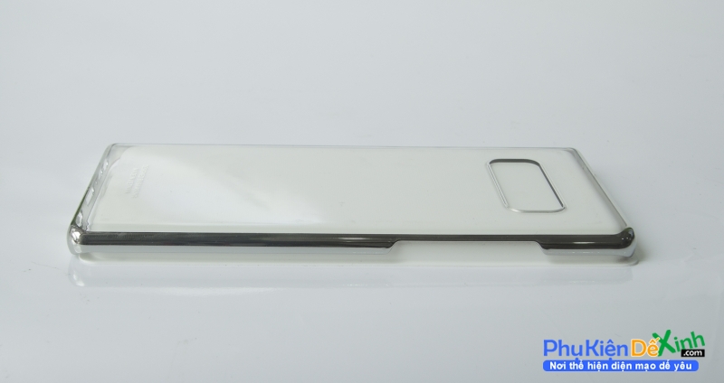 Ốp Lưng Samsung Galaxy Note 8 Clear Cover Chính Hãng thiết kế viền màu xung quanh và ốp có mặt lưng trong suốt để lộ thân máy vô cùng sang chảnh, các góc cạnh được ôm sát với thân máy mà bám 4 góc giúp giữ chắc máy hơn